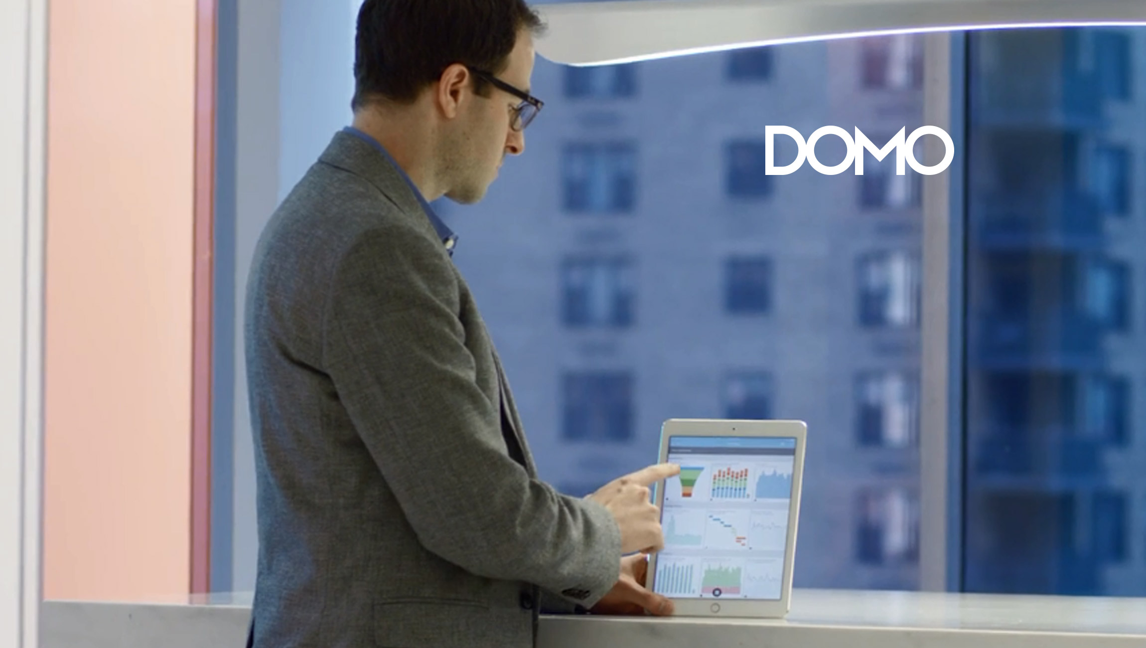 Domo Announces “Curiosity: Do Data Differently”