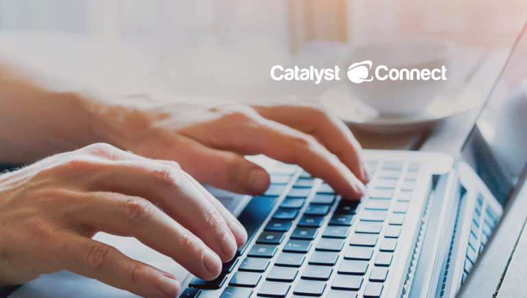 Catalyst Connect Launches New API Integration Between Shopify and Zoho CRM