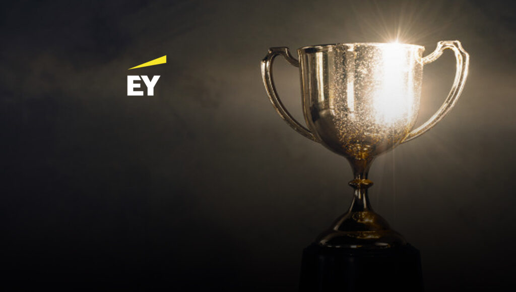 EY Announces Raavi Iqbal of SocialLadder as an Entrepreneur Of The Year® 2020 Greater Philadelphia Award Finalist