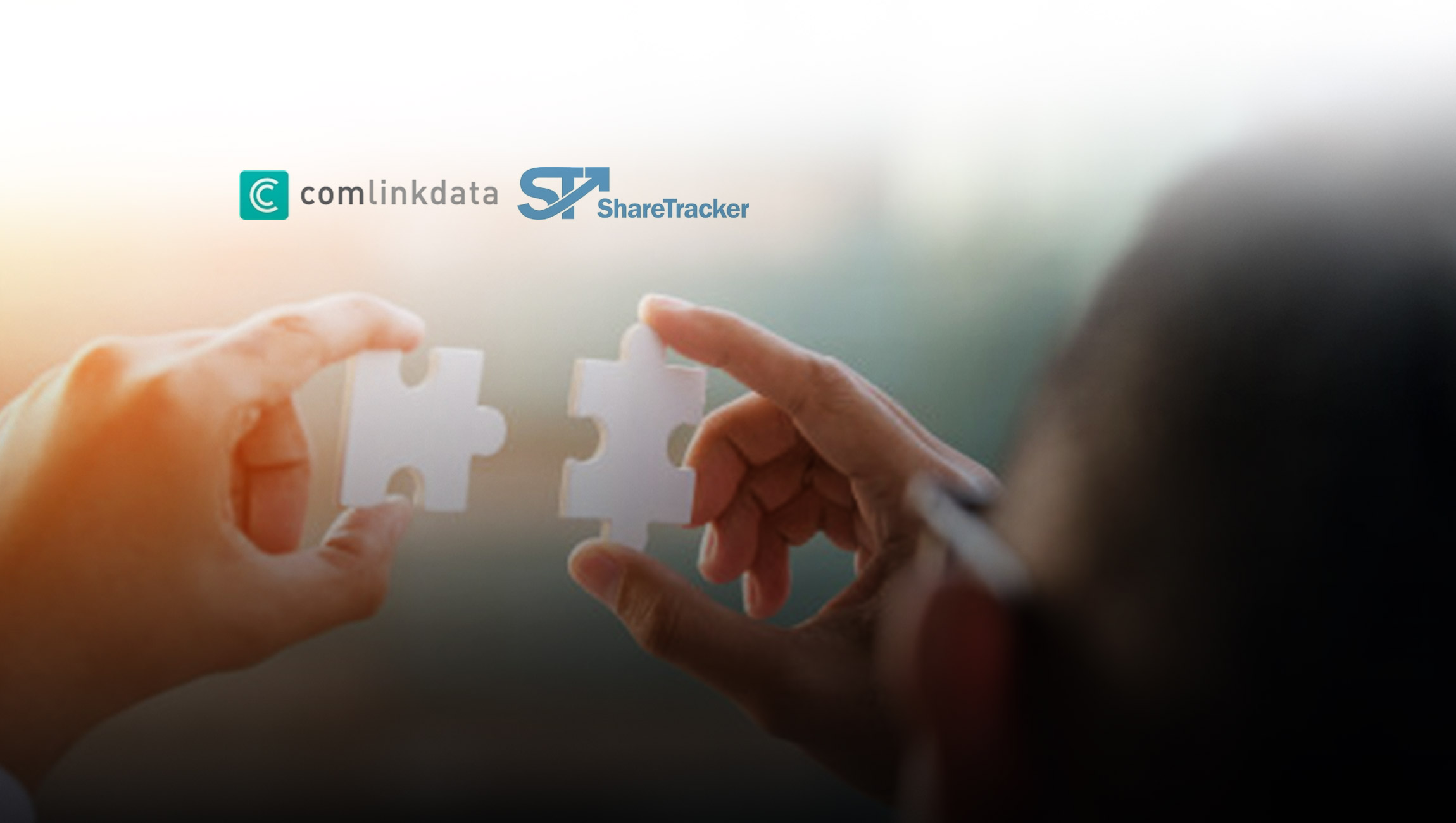 Comlinkdata Acquires ShareTracker, Creating Global Provider of Consumer and Business Telecom Insights