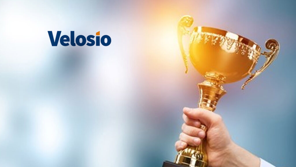 Velosio-Sweeps-2021-Comparably-Awards-with-Recognition-in-Four-Categories