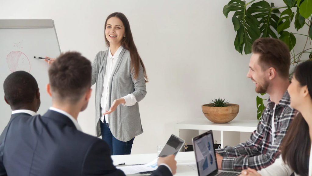 Jabra and Huddly Partner to Bring Plug-and-Play Simplicity to Large Meeting Rooms