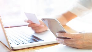 Jingle Bots: AI Is Brightening the Holiday Shopping Experience for Consumers