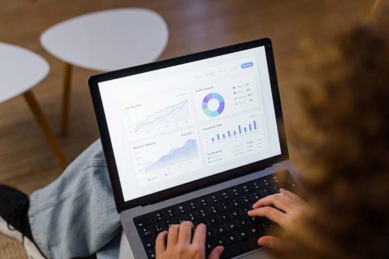 Bloomreach Launches Multi-Agent "Ask Me Anything" Capability Powered by Loomi, Transforming the Search Bar Into a Single Entry Point for Shoppers