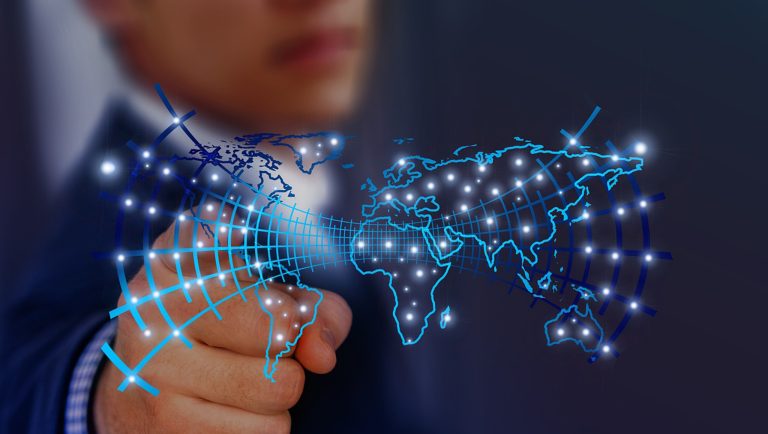Apollo Named Flagship Data Partner for Hunter, Salesforce's New Outbound Sales Agent
